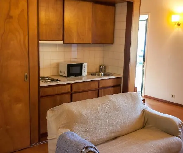 Palácio Da Quinta Da Portela Iv *